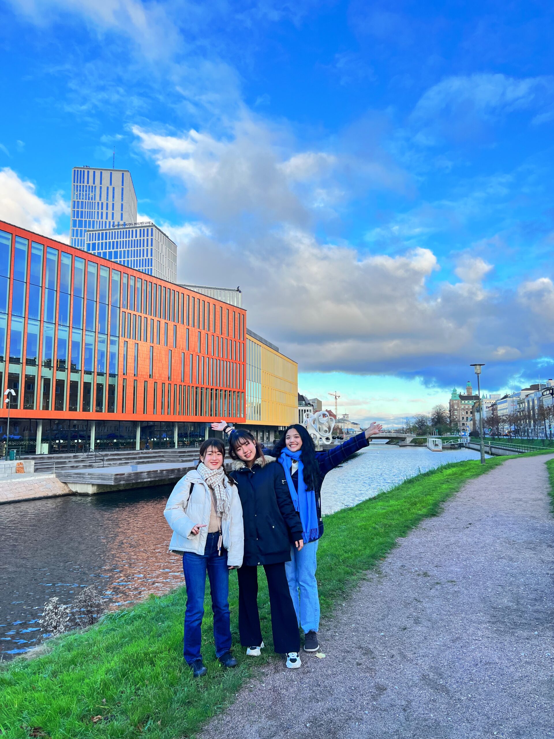 Malmö with Copenhagen tourists